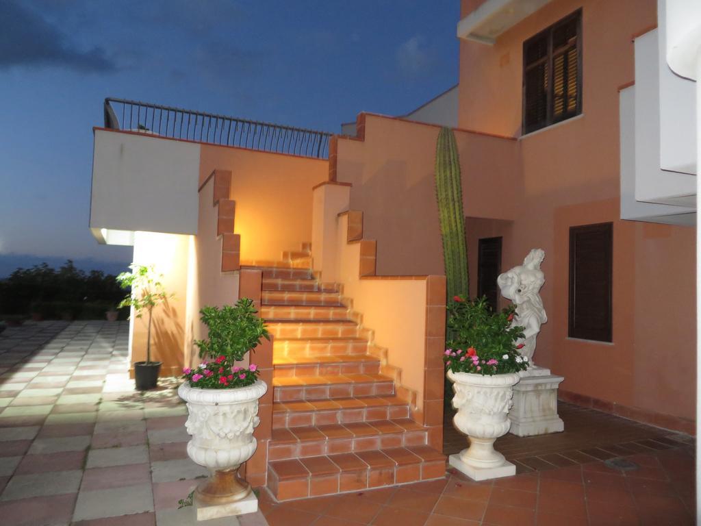 فندق Il Giardino Monticciolo كاستيلاّماري ديل غو المظهر الخارجي الصورة